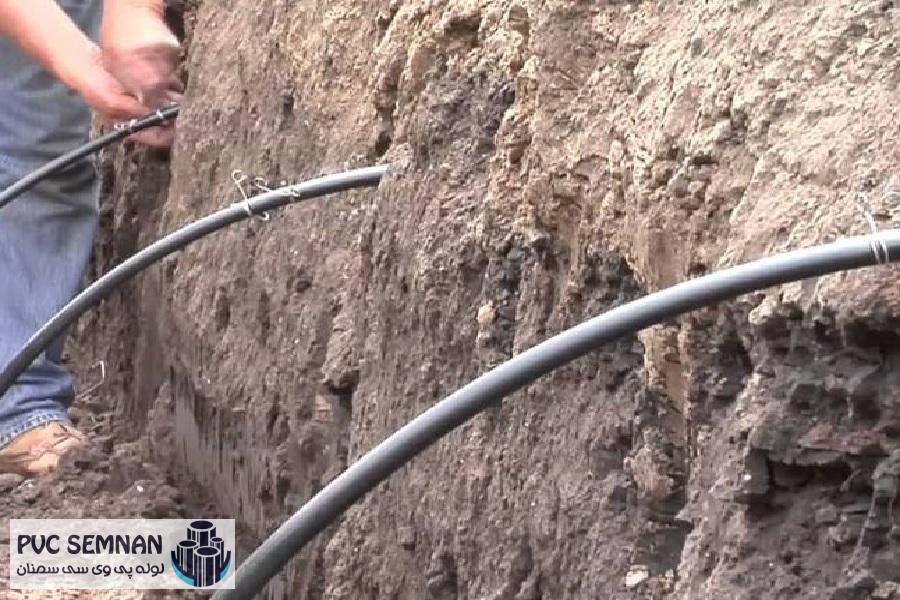 کاشت لوله پلیکا جهت آبیاری درختان